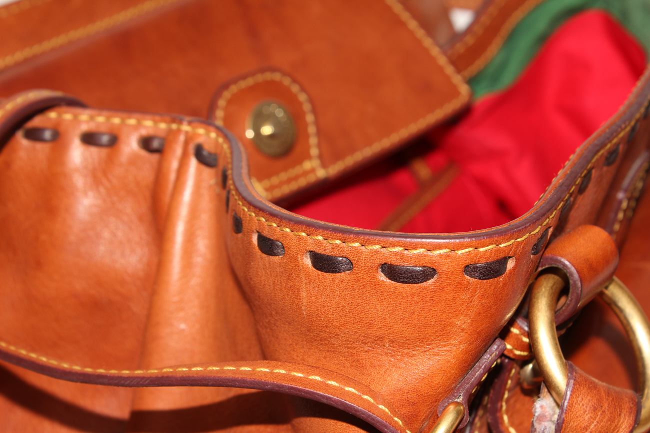 Classic Dooney & Bourke Shoulder Bag