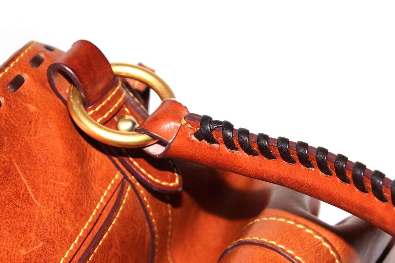Classic Dooney & Bourke Shoulder Bag