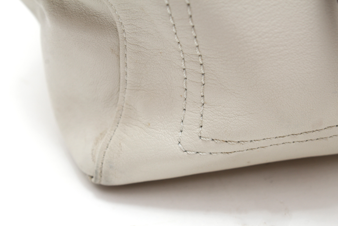 Classic Cream and Croc Embossed Leather Coach Handbag