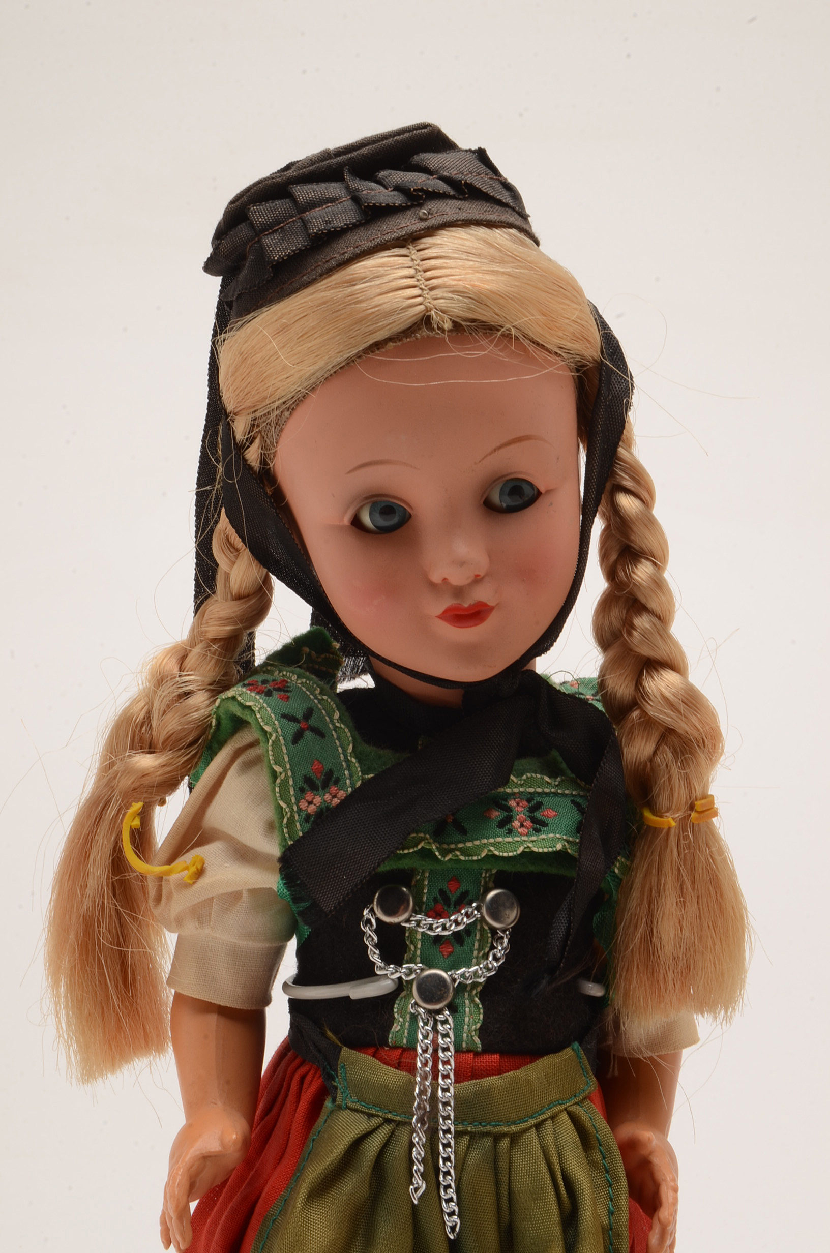International Dolls Including a Gobel
