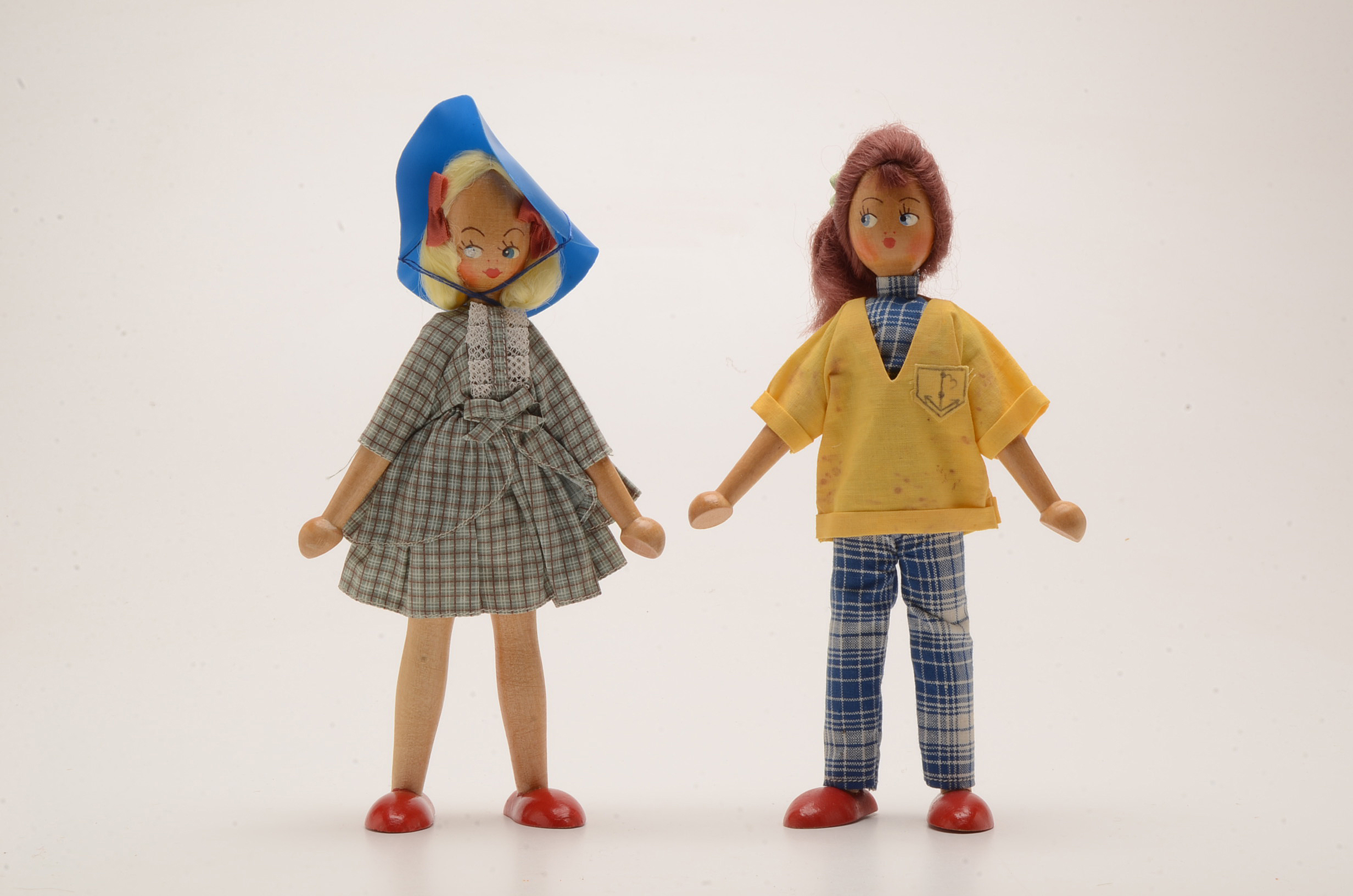 International Dolls Including a Gobel