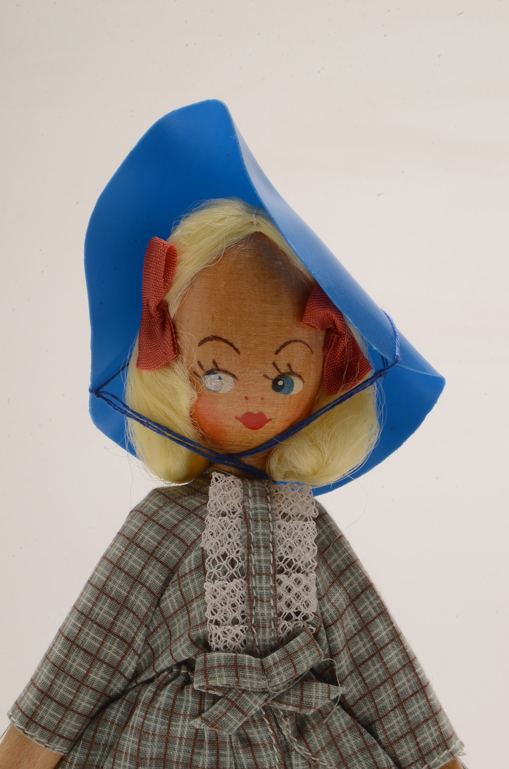 International Dolls Including a Gobel