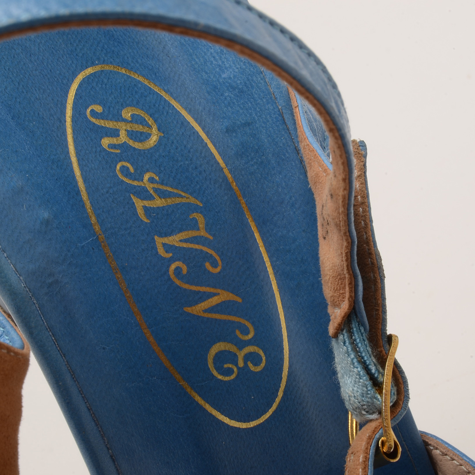 Vintage H&M Rayne Wedgwood Jasperware Heels with Original Box