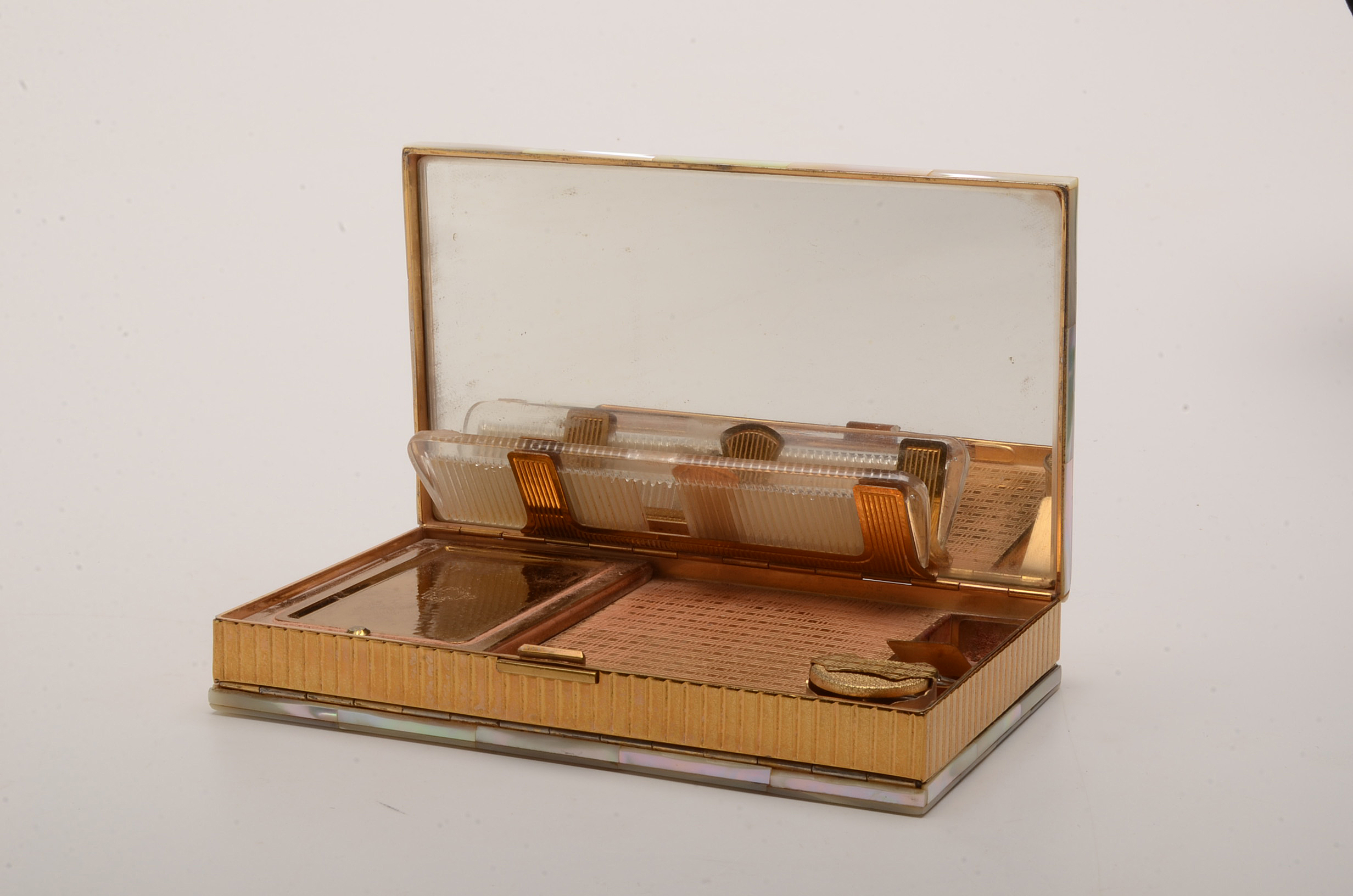 Evans Company Mother of Pearl Double Sided Compact