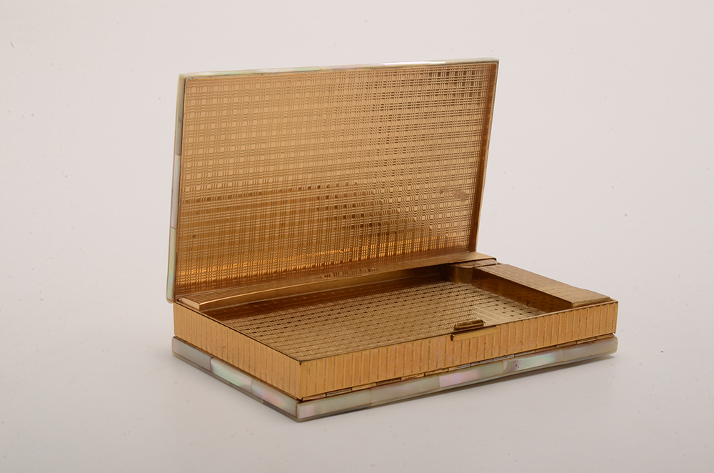 Evans Company Mother of Pearl Double Sided Compact