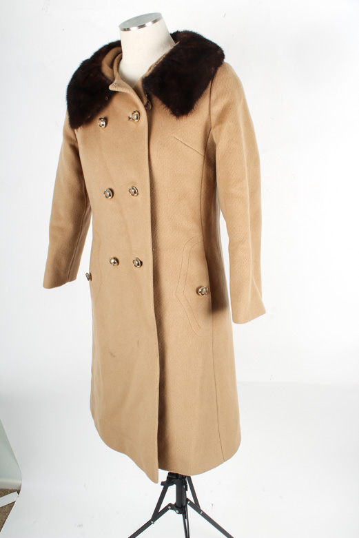 Vintage Double-Breasted Fur Collar Coat
