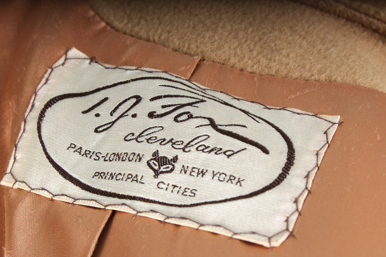 Vintage Double-Breasted Fur Collar Coat