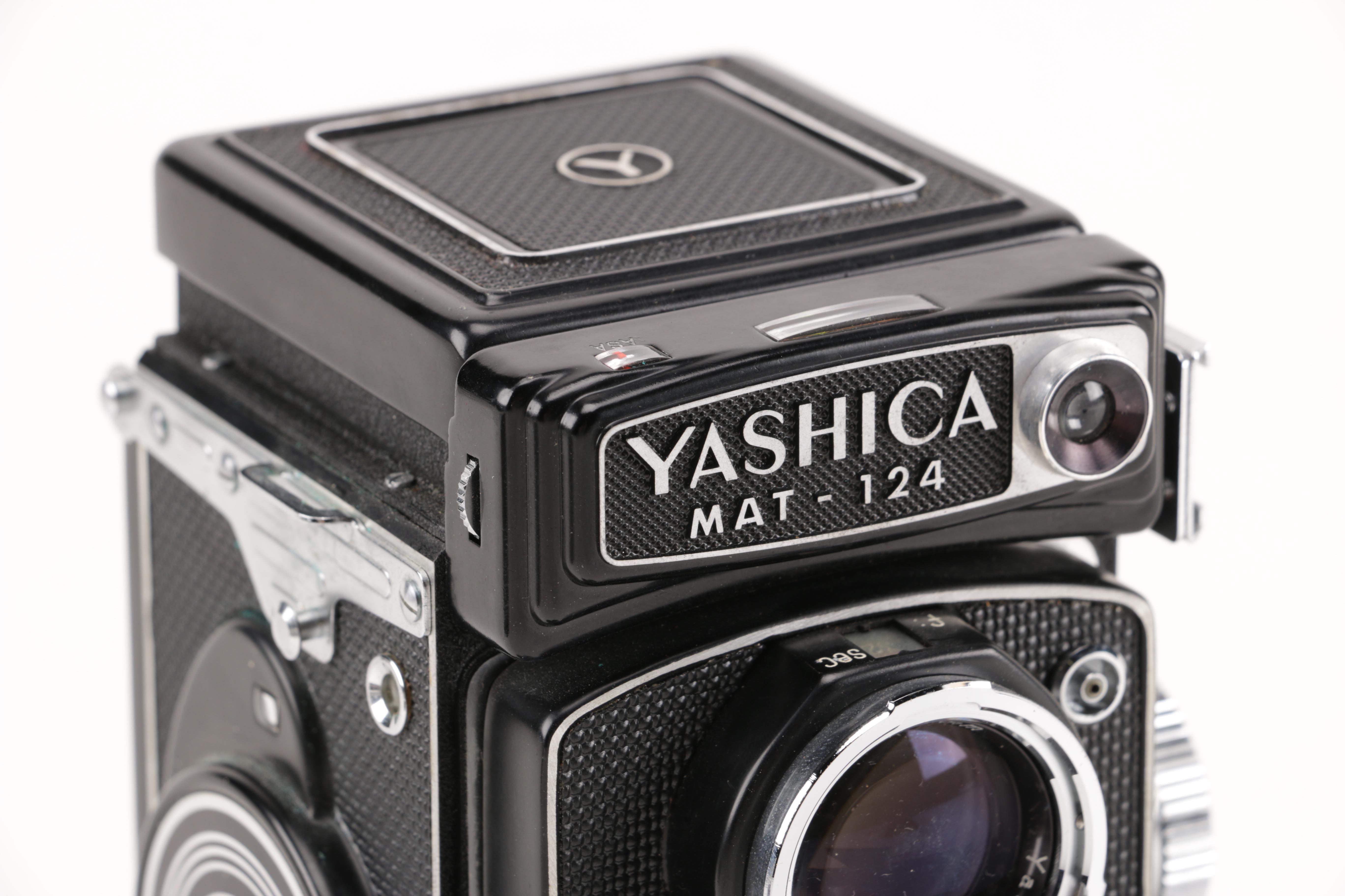 Late 1960s Yashica Mat-124 TLR Camera