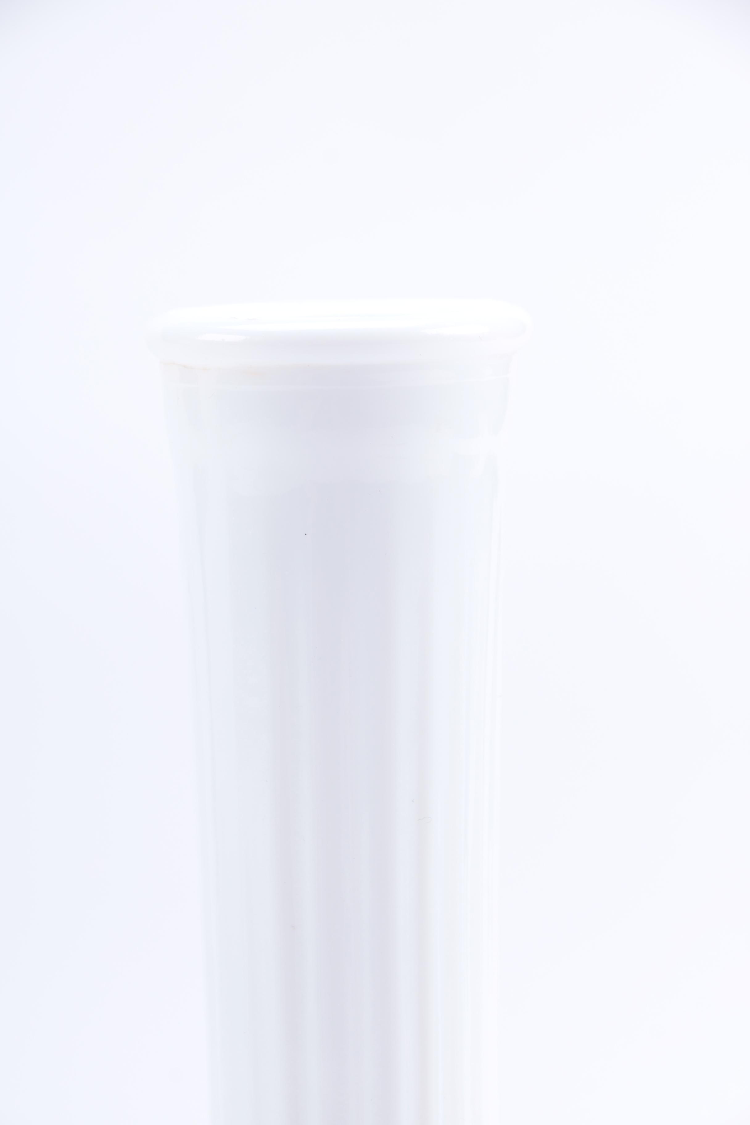 Modern White Home Decor