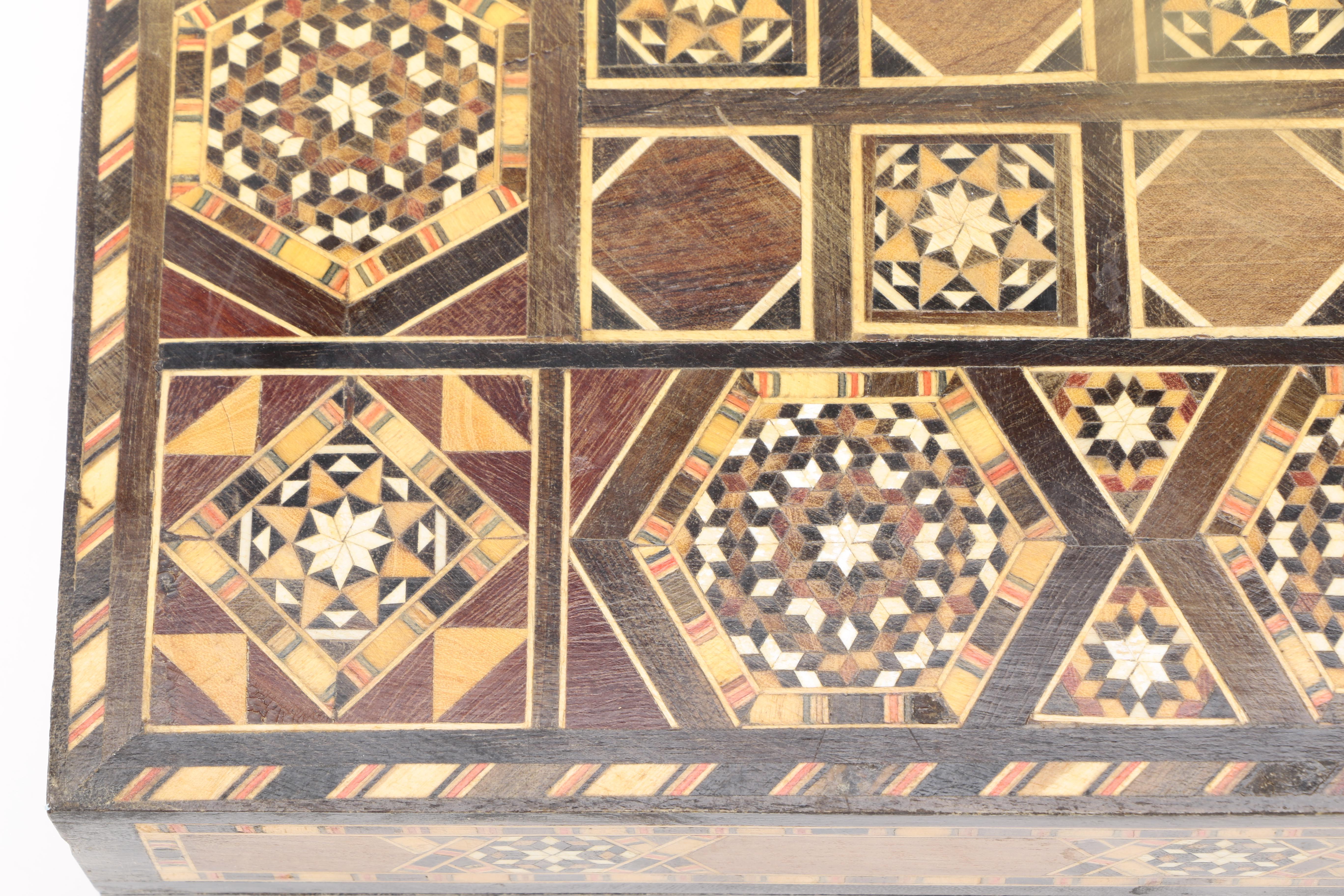 Backgammon Game in Wooden Case