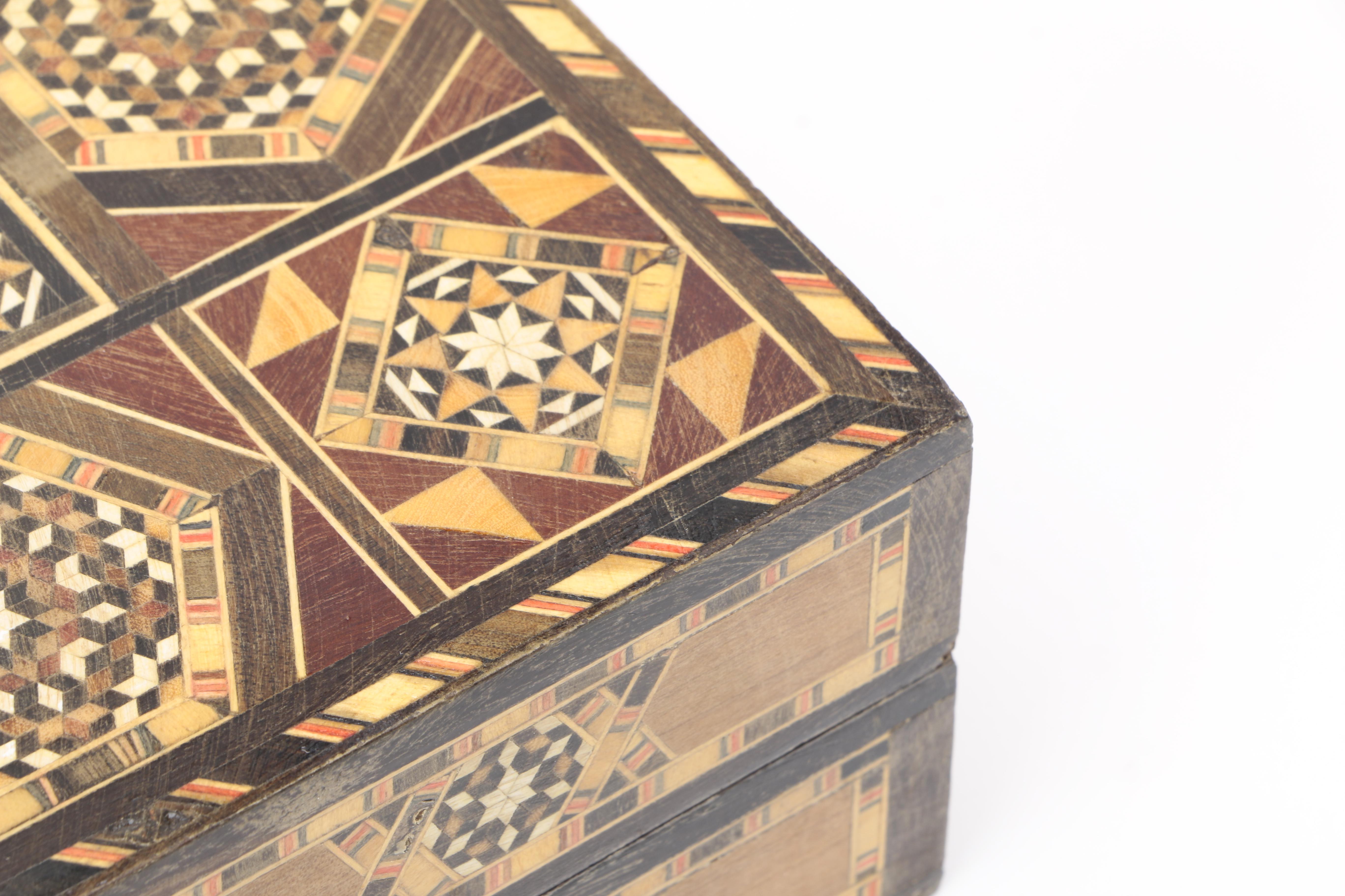 Backgammon Game in Wooden Case