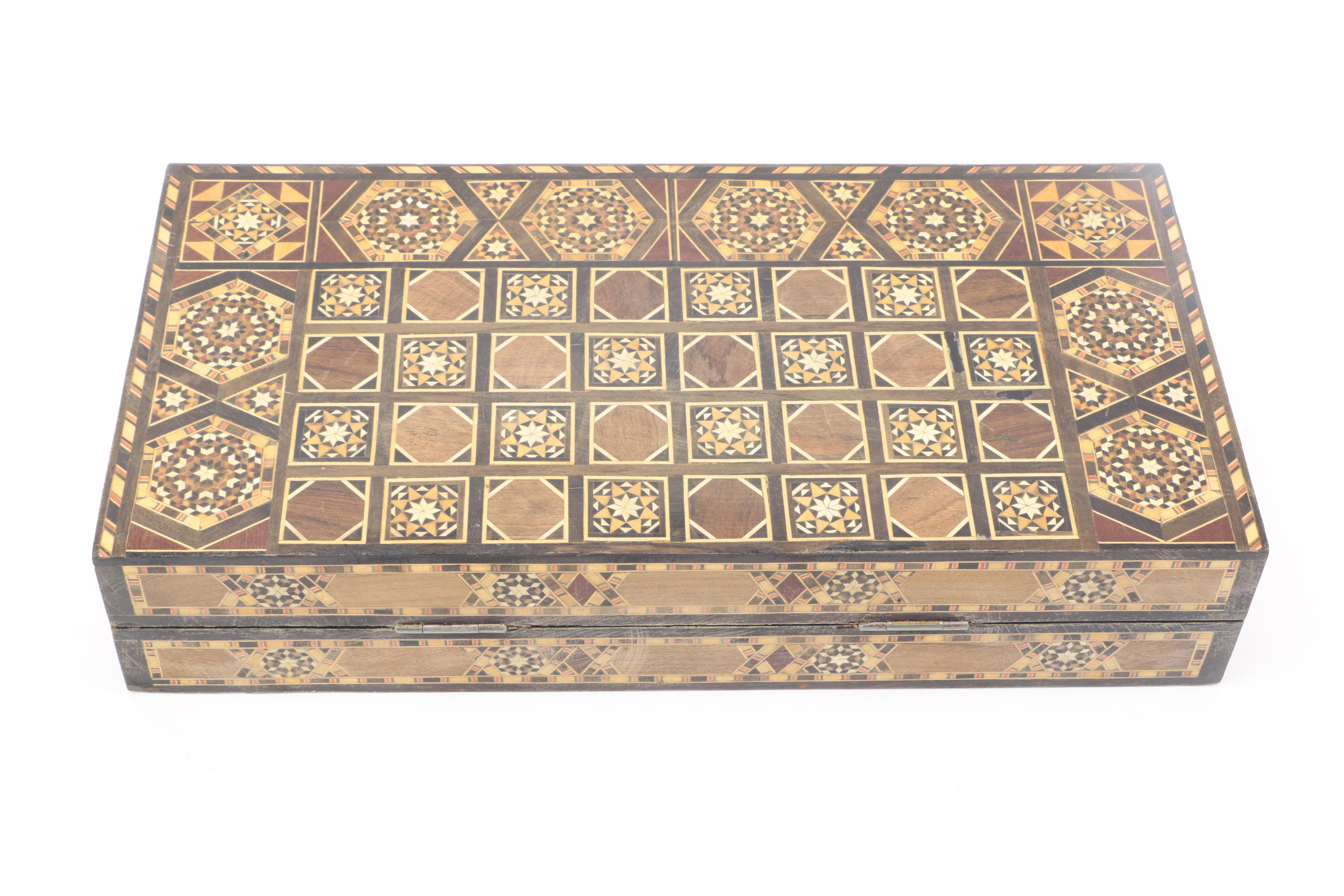 Backgammon Game in Wooden Case