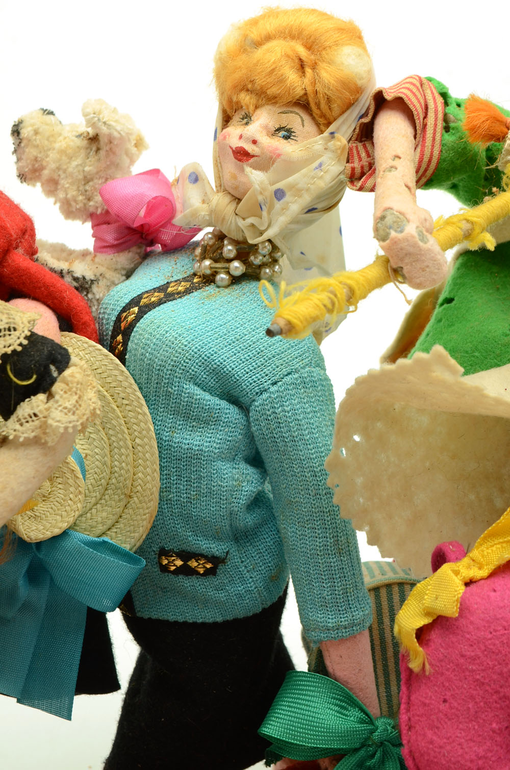 Spanish "Klumpe Roldan" Dolls and Other Puppets