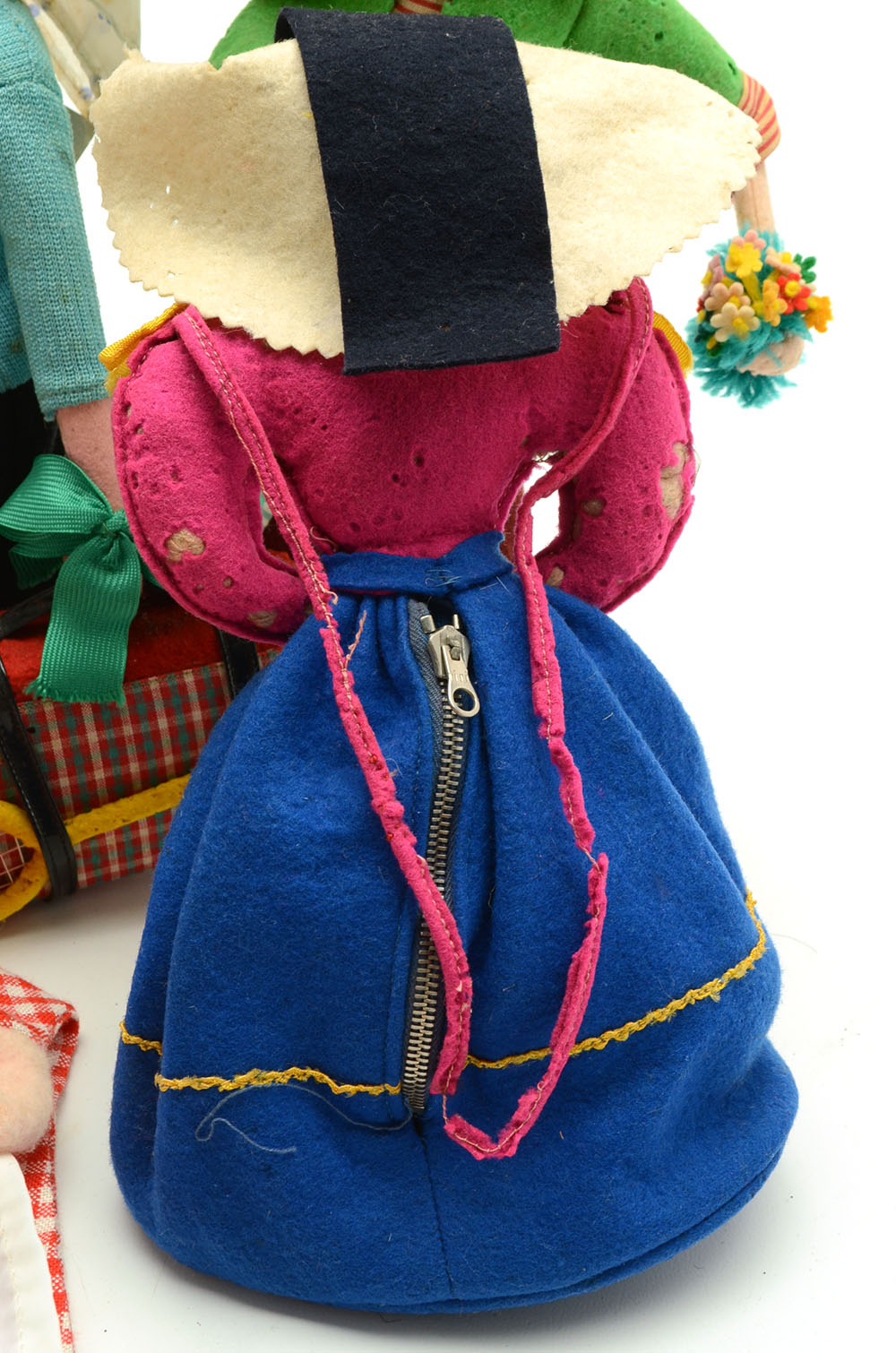 Spanish "Klumpe Roldan" Dolls and Other Puppets