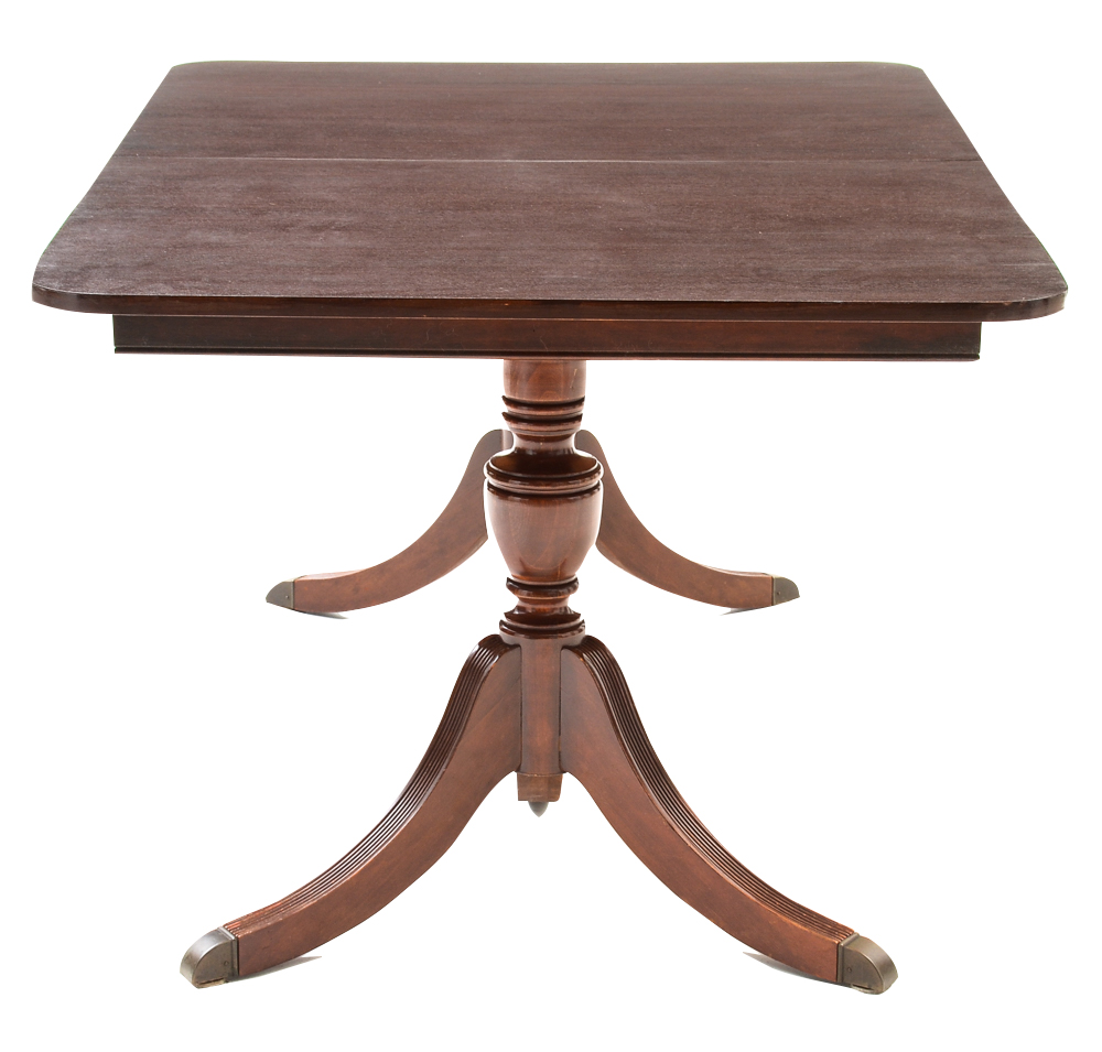 Duncan Phyfe Style Mahogany Dining Table
