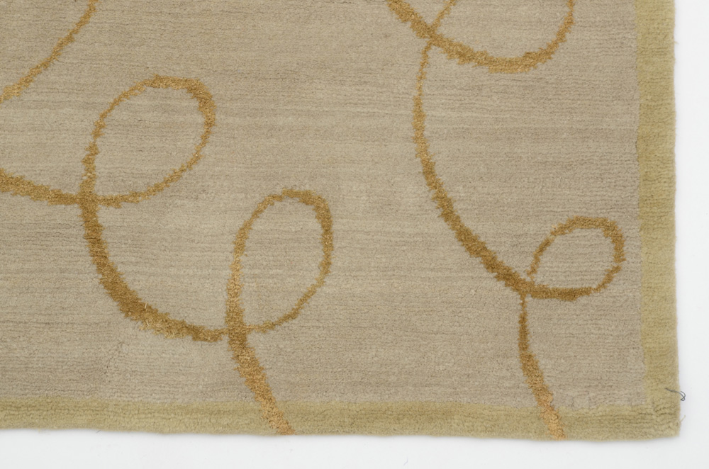 Tufenkian Tibetan Shakti Hand Knotted Wool and Silk Accent Rug