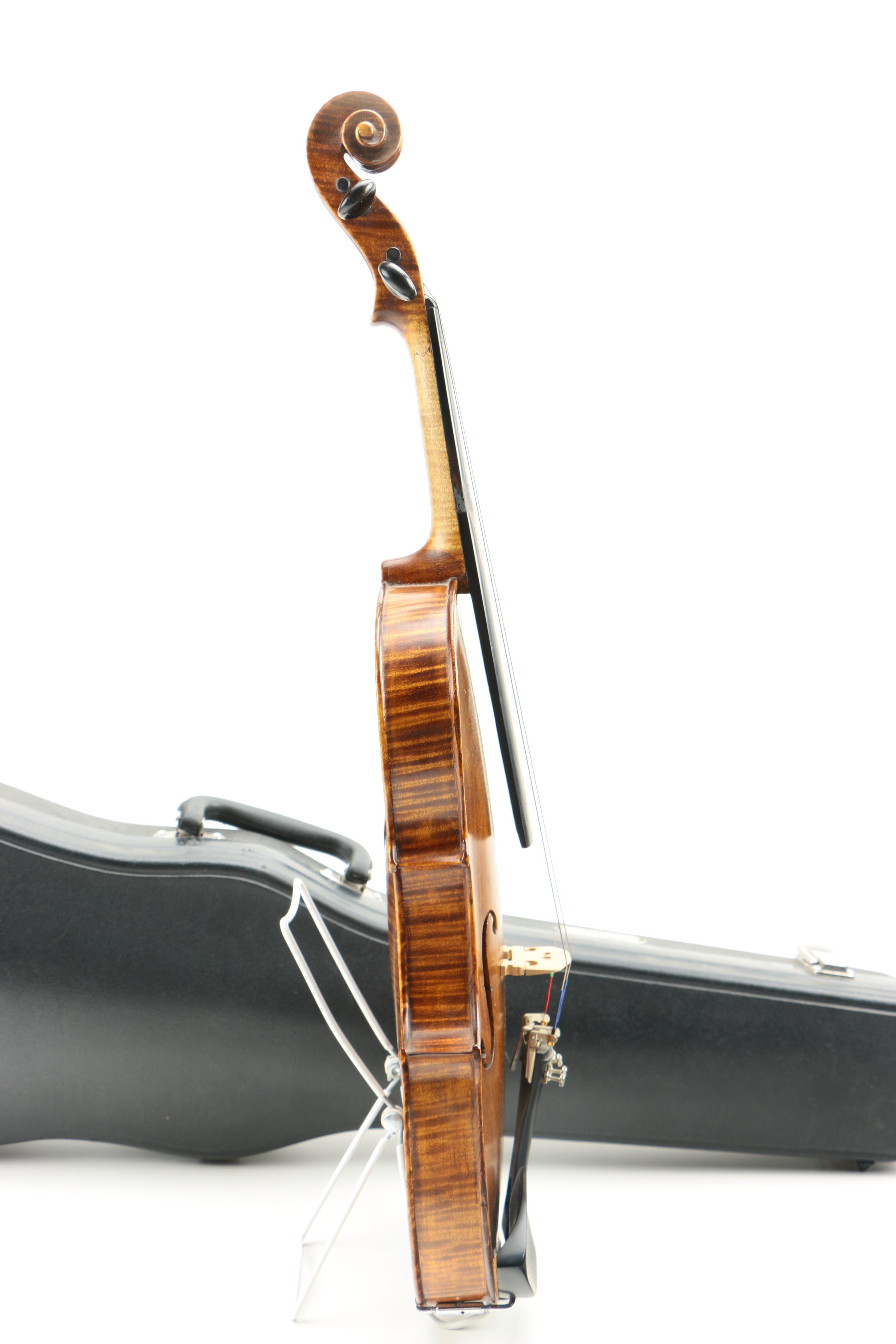 Skylark Violin and Case