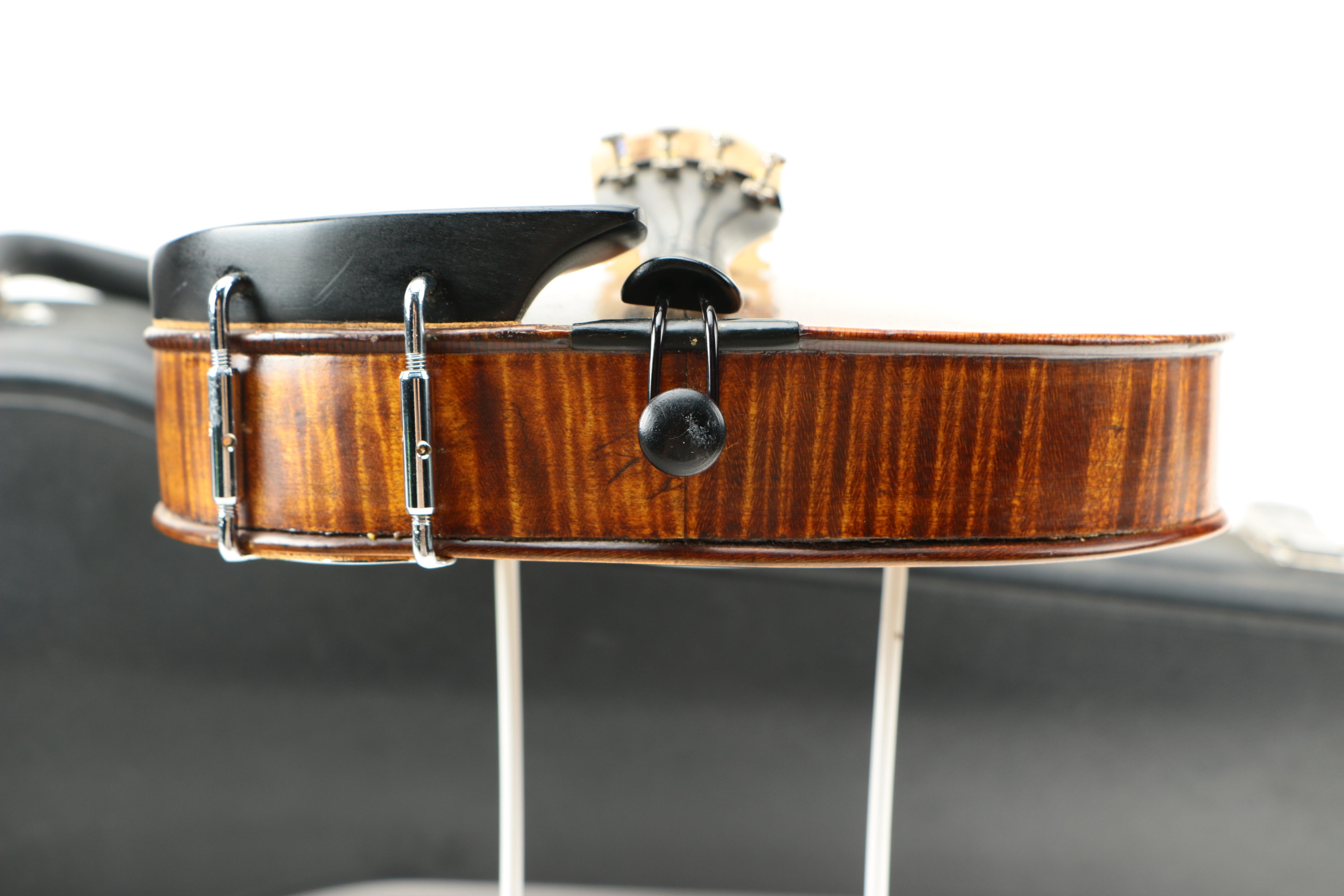 Skylark Violin and Case