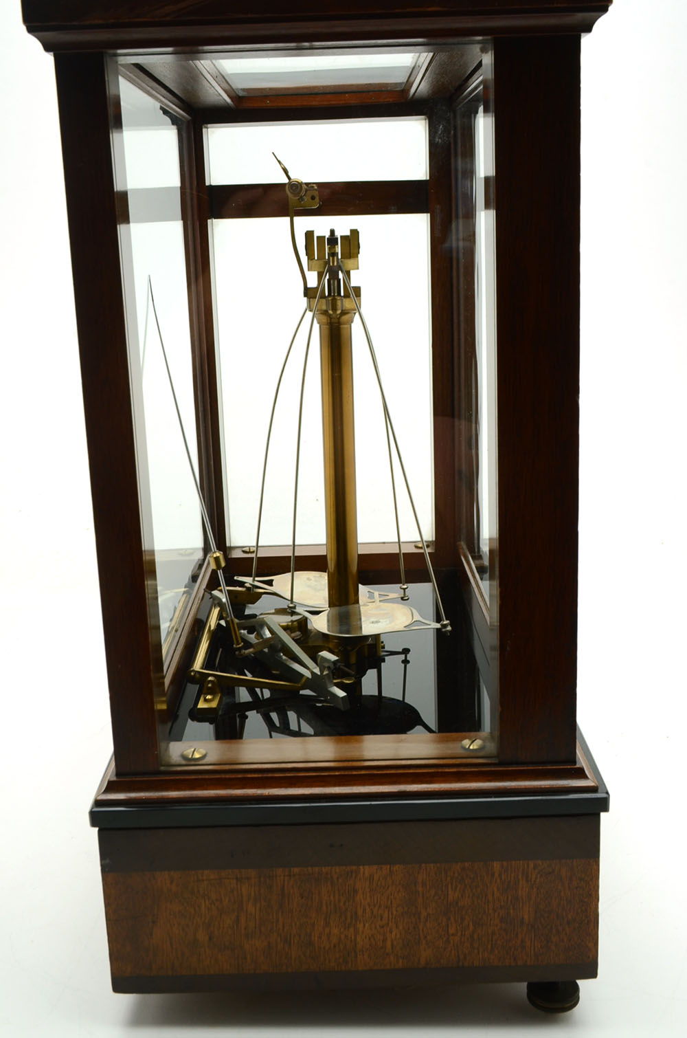 Christian Becker Chemistry Scale