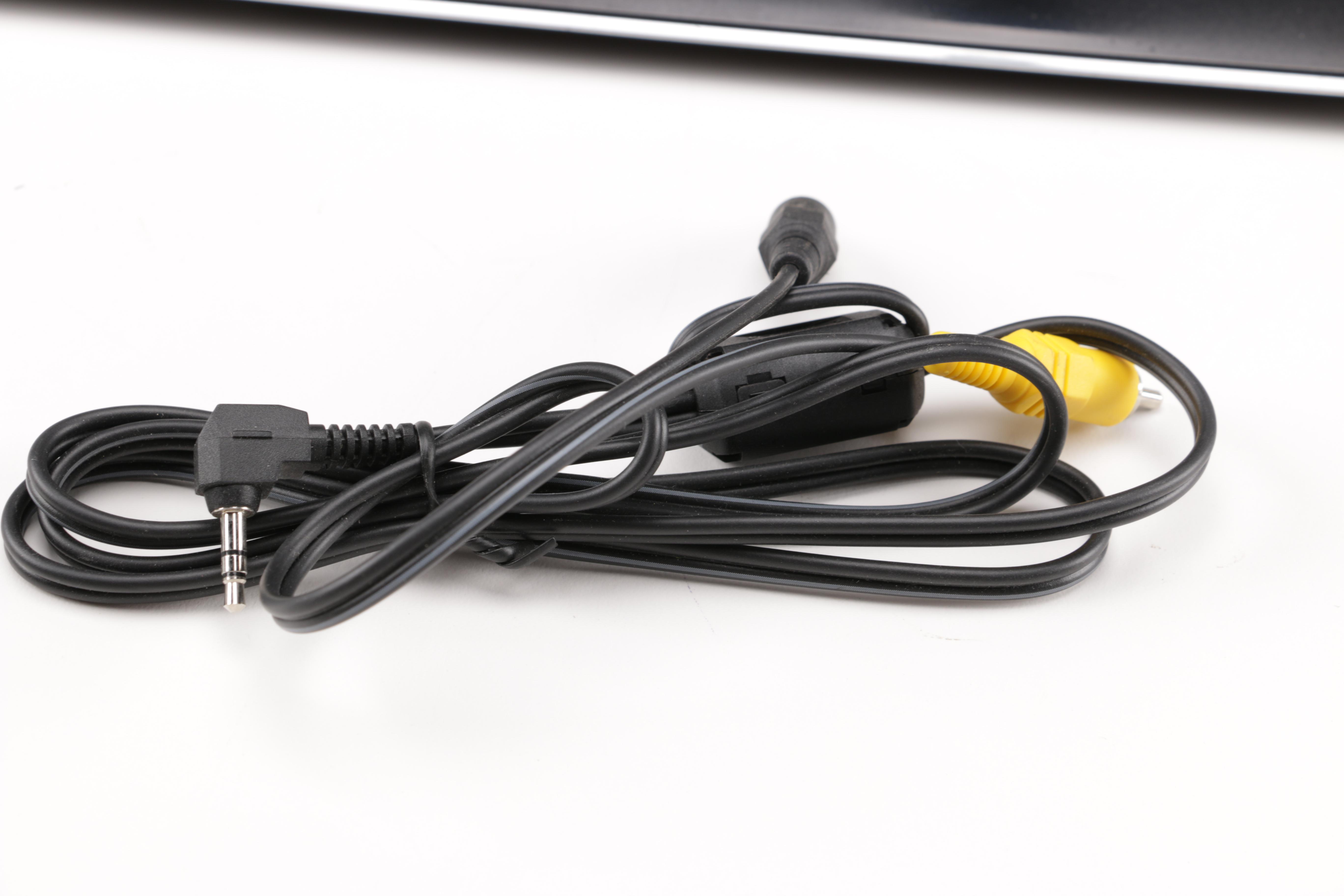 Flat Screen Dell Monitor, HP Keyboard and Other Computer Accessories