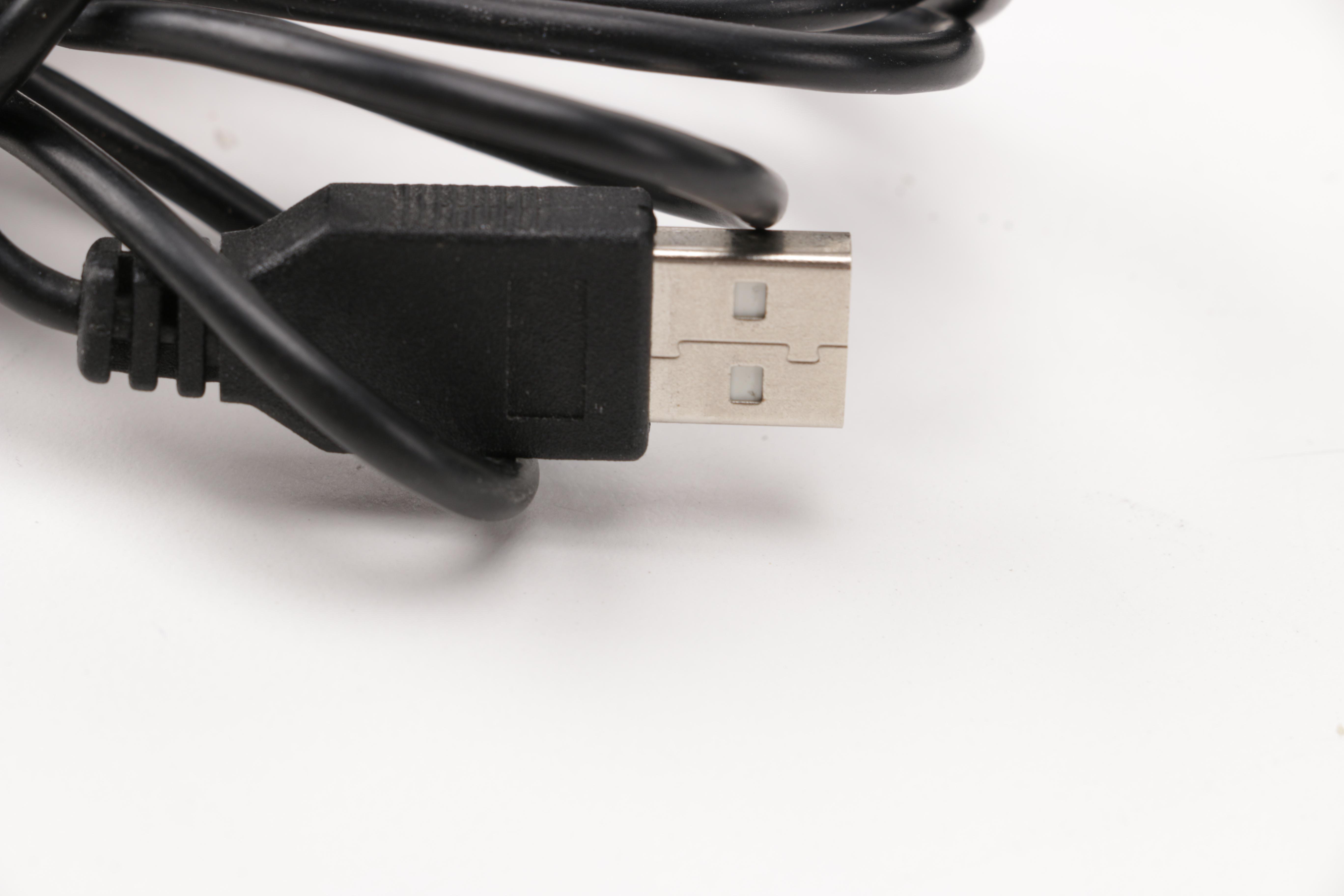 Flat Screen Dell Monitor, HP Keyboard and Other Computer Accessories