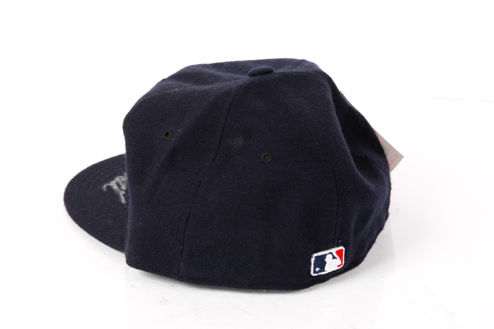 Carlton Fisk Autographed Official Red Sox Cap with COA by Fleer