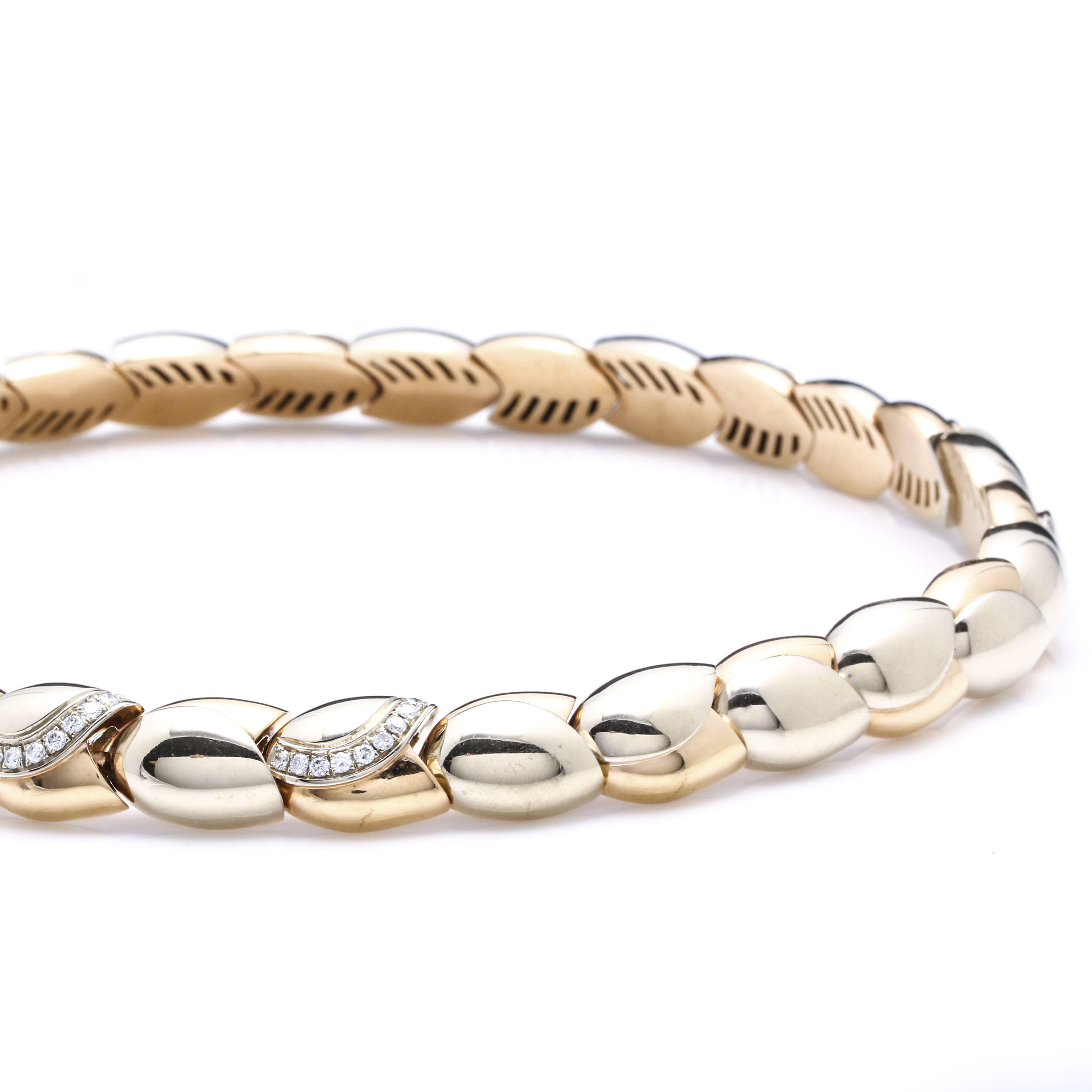 18K Two Tone Gold 1.41 CTW Diamond Tulip Choker