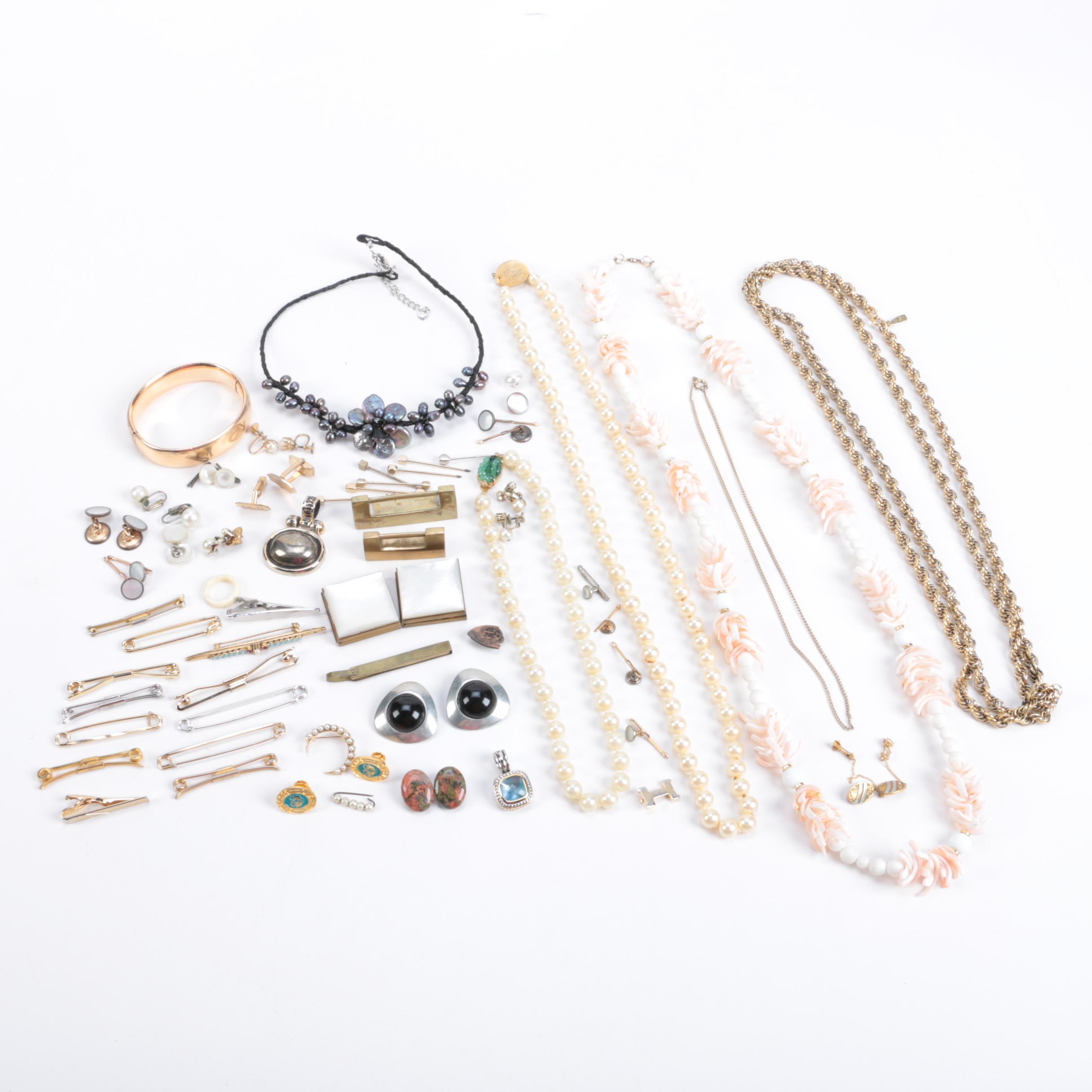 Assorted Vintage Jewelry