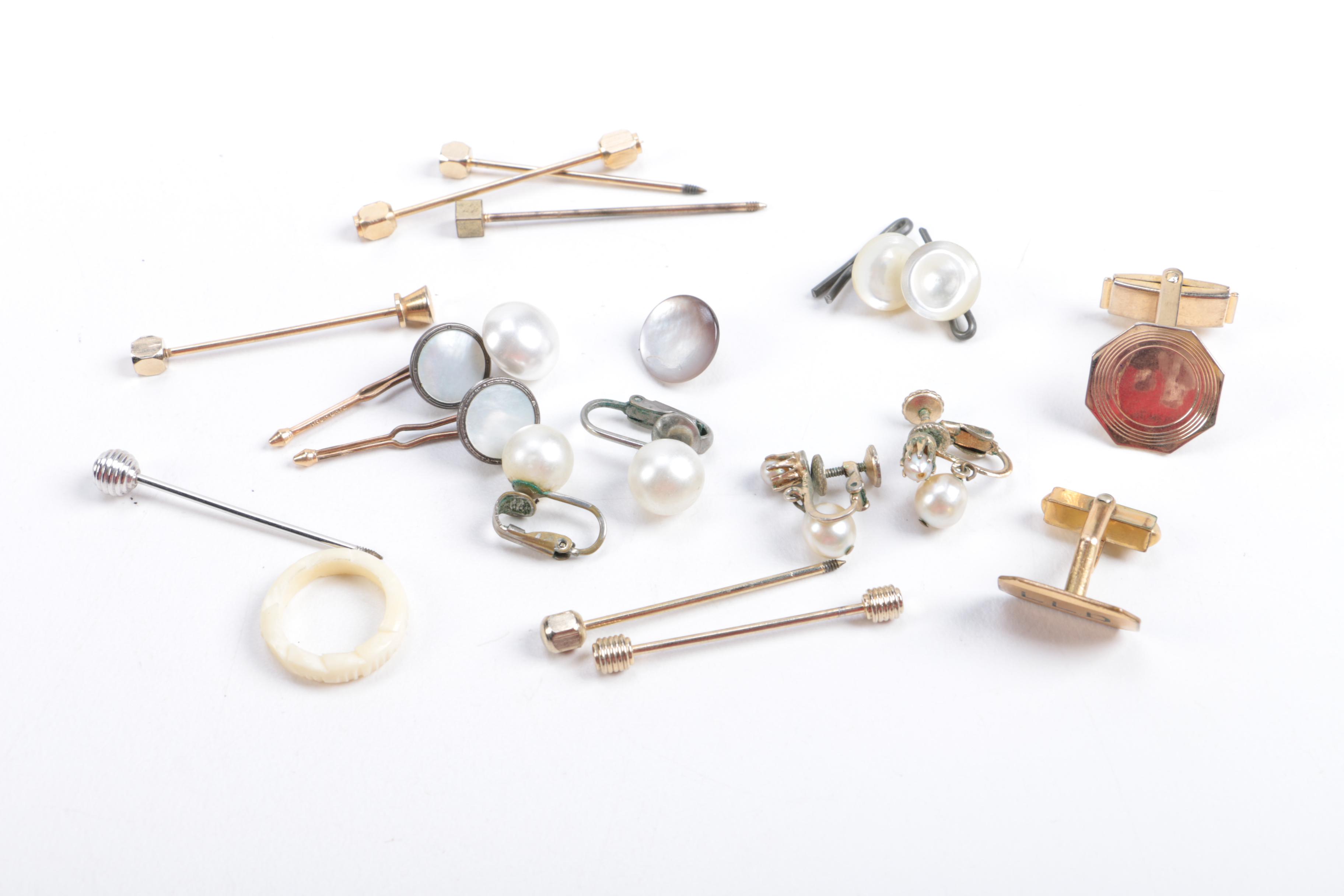 Assorted Vintage Jewelry