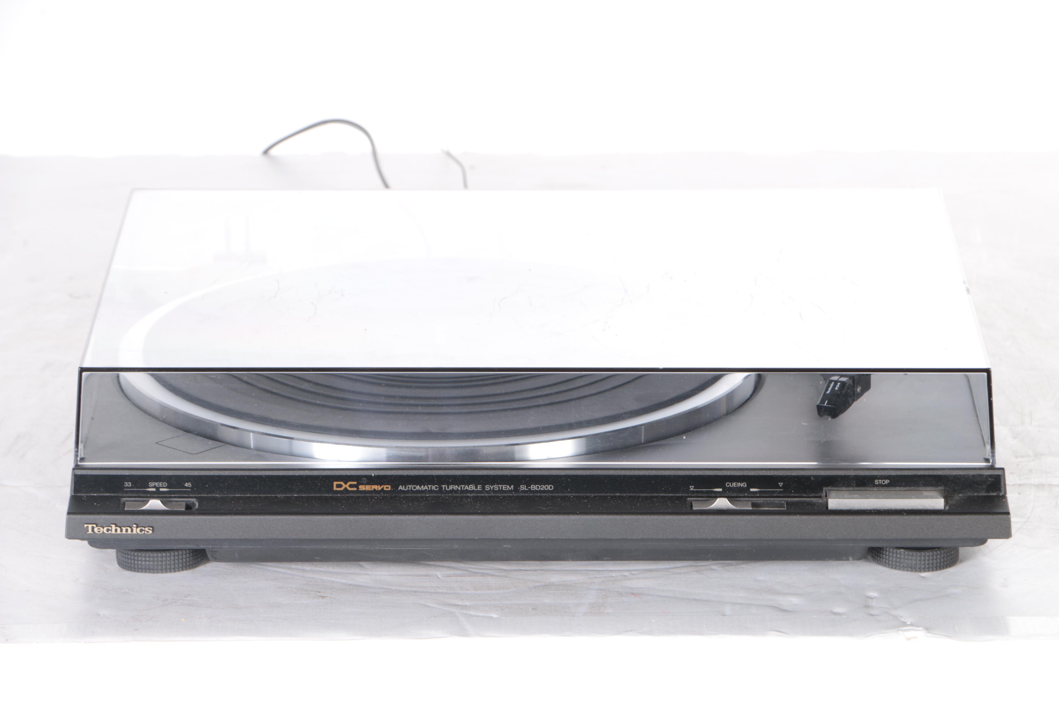 Realistic Clarinette 123 Record and Tape Player, Technics Turntable and Speakers