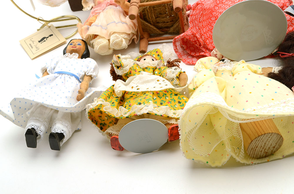 Assortment of Twenty Vintage Dolls