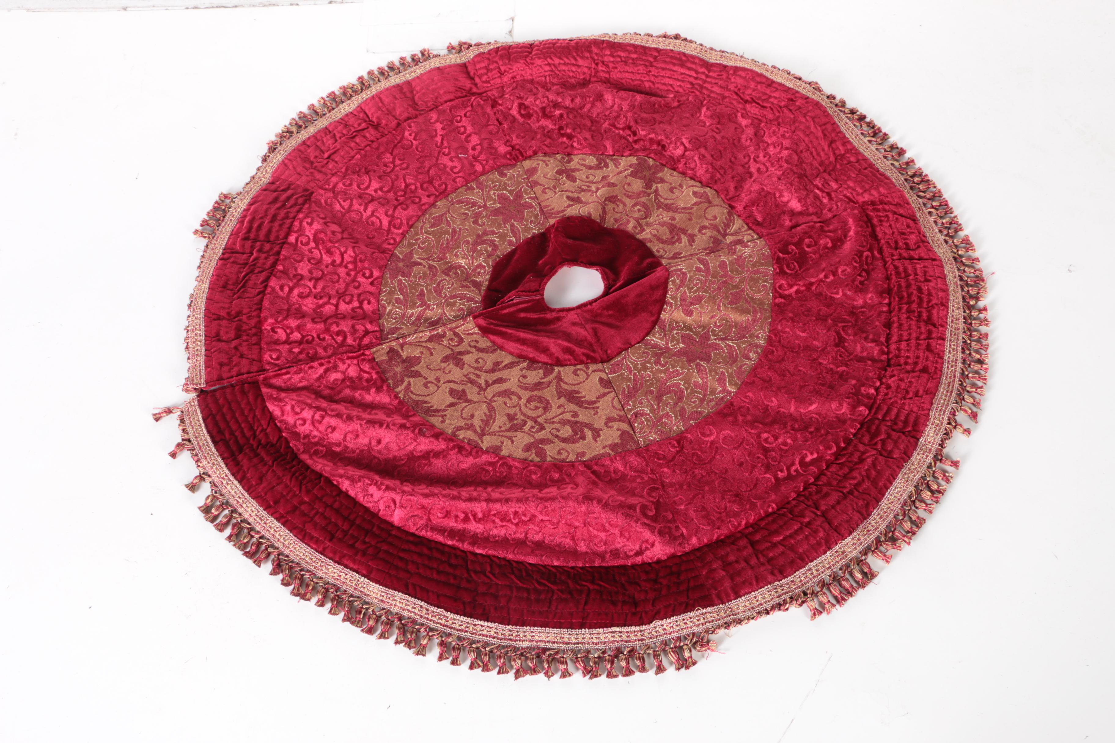 Collection of Classic Christmas Decorations