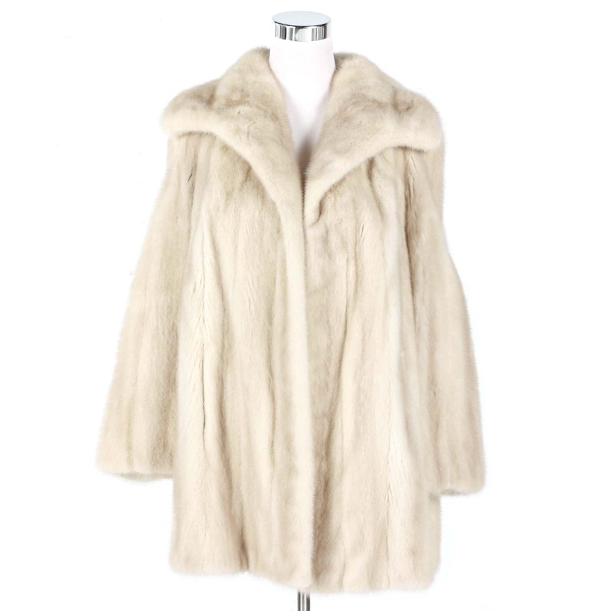 Women's Ronley For L Strauss White Mink Fur Coat