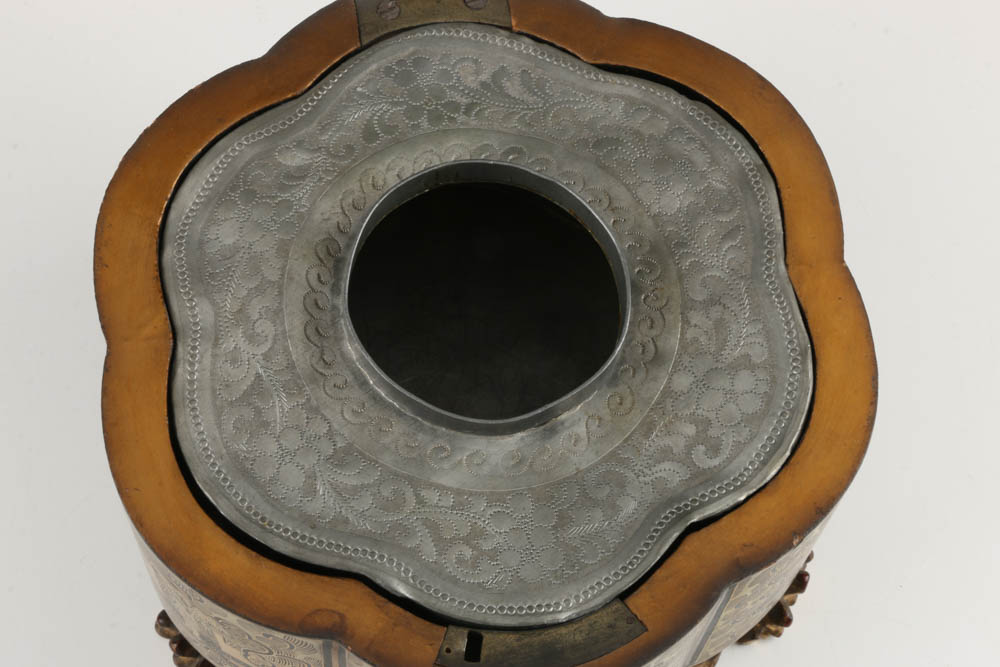 Chinese Qing Dynasty Lobate Tea Caddy Chest