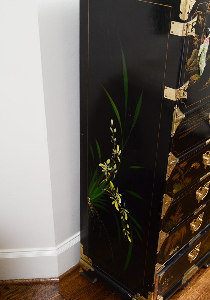 Chinoiserie Chest of Drawers