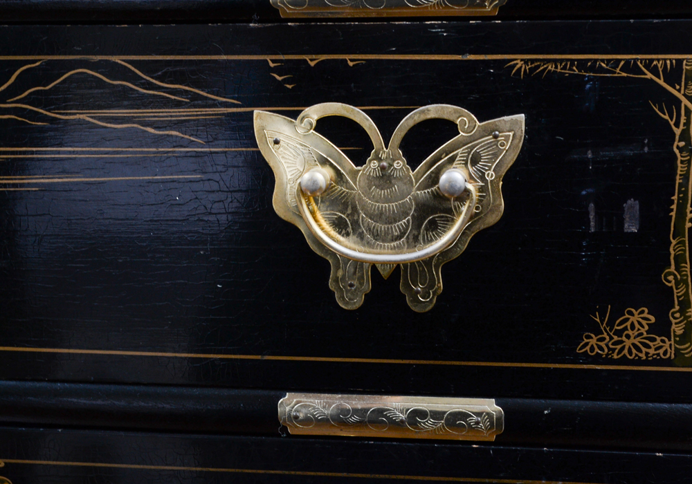 Chinoiserie Chest of Drawers