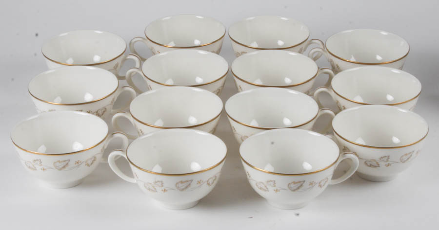 Noritake "Gold Ivy" China Set