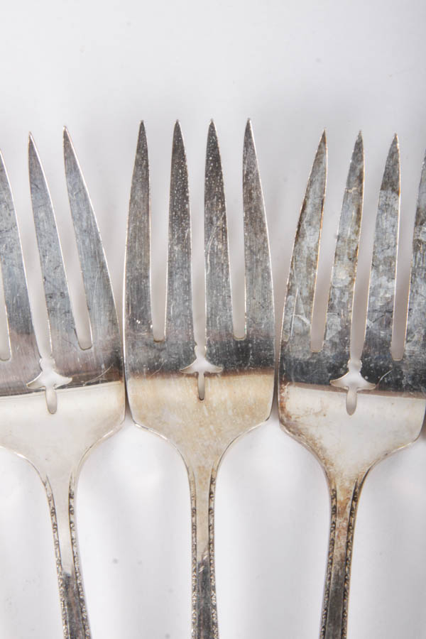 Prestige Silver Plate Flatware Set