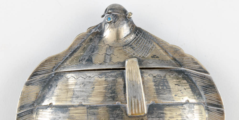 19th Century English Articulated Sterling  Flounder Snuff Box