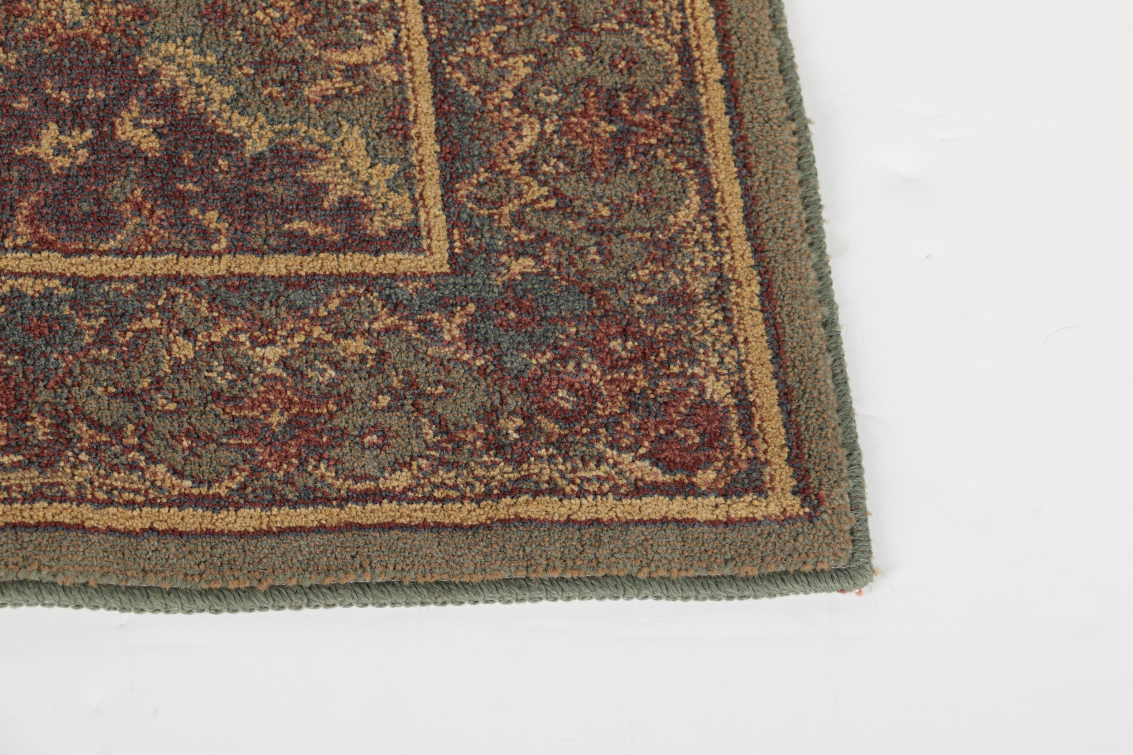 Machine Made Bakhtiari-Style Accent Rug