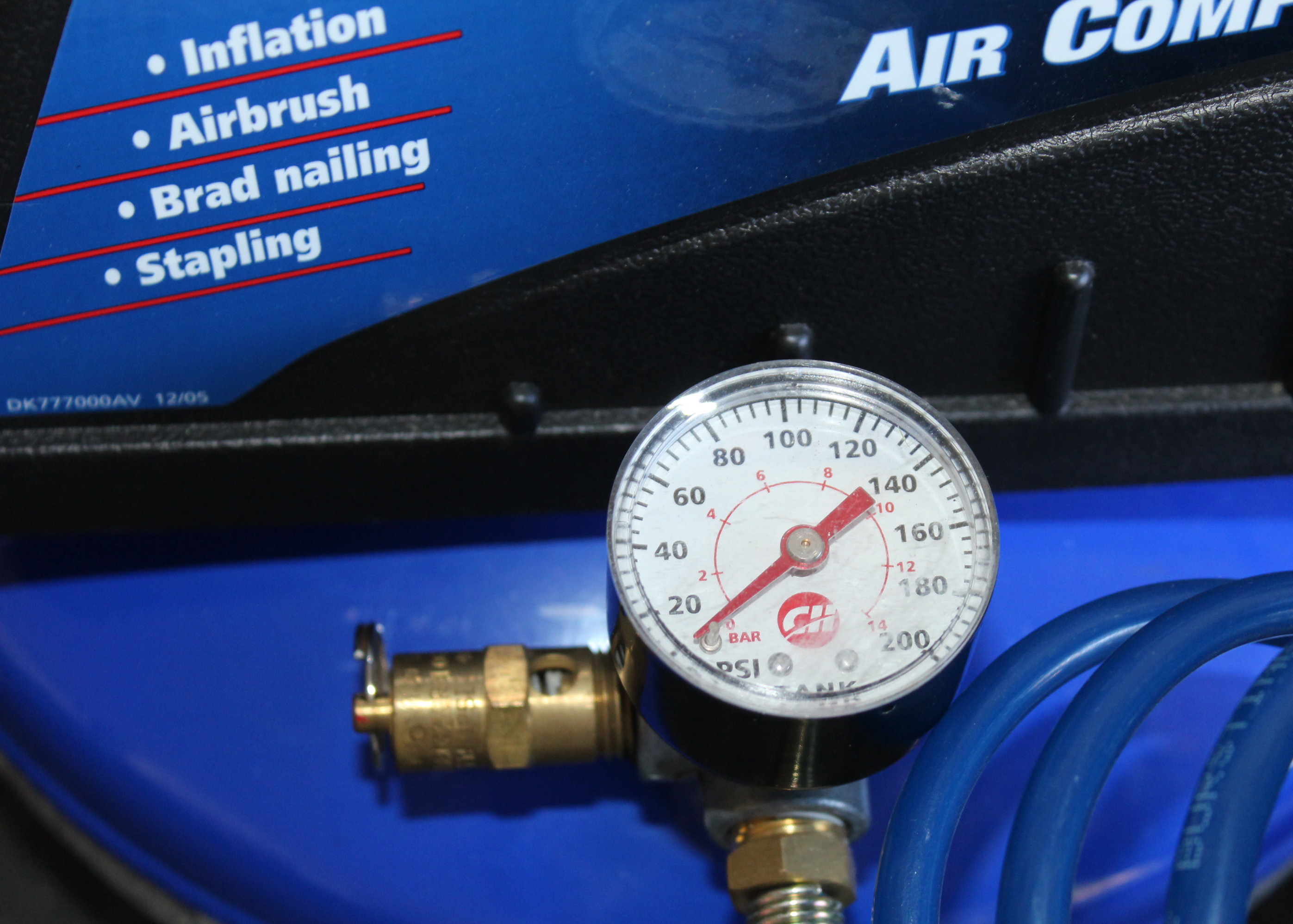 Campbell Hausfeld Air Compressor and Nail/Staple Gun