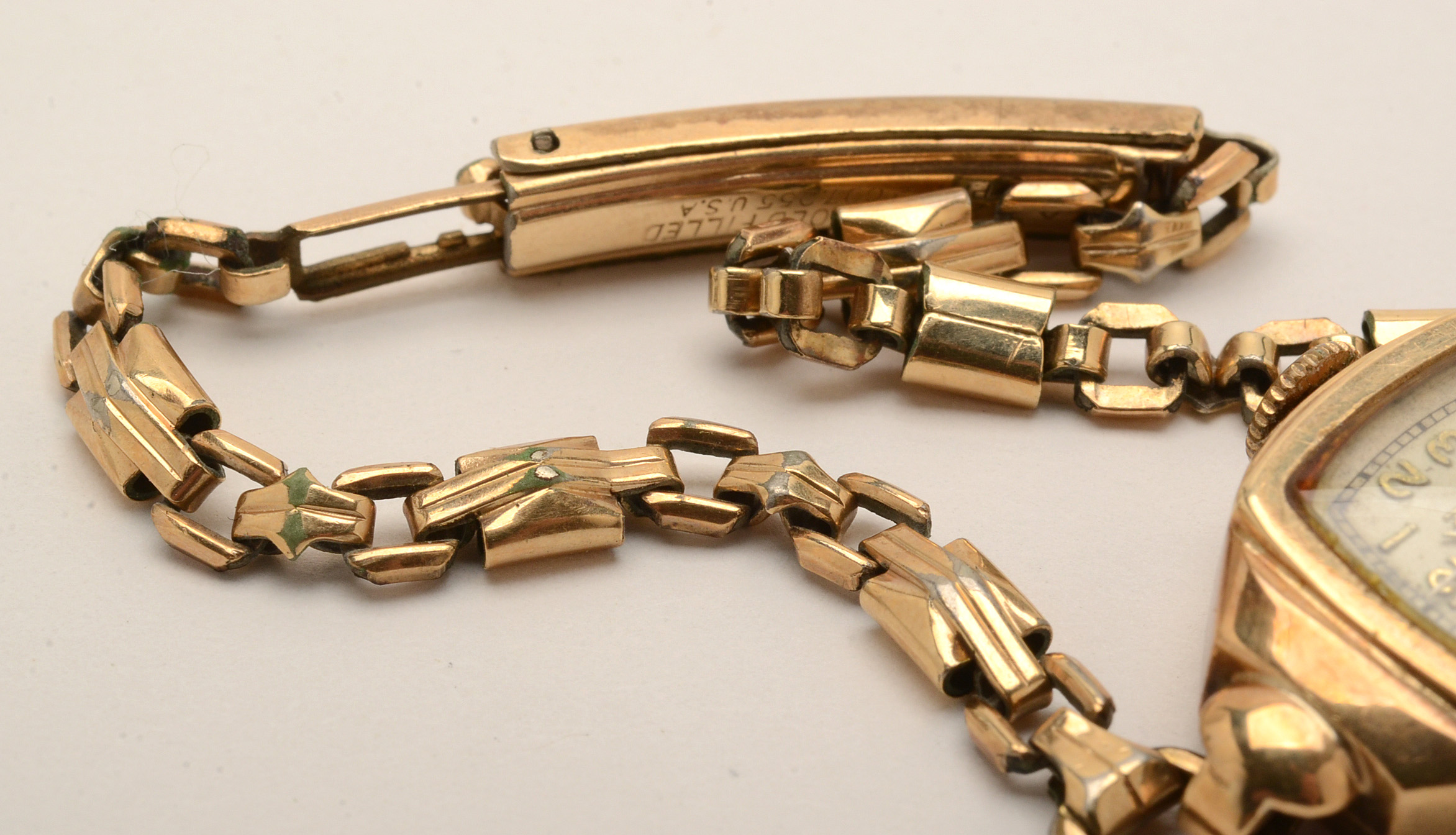 Vintage 14K Yellow Gold Croton Watch