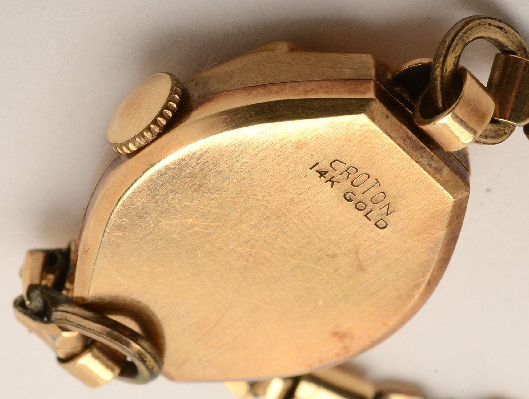 Vintage 14K Yellow Gold Croton Watch