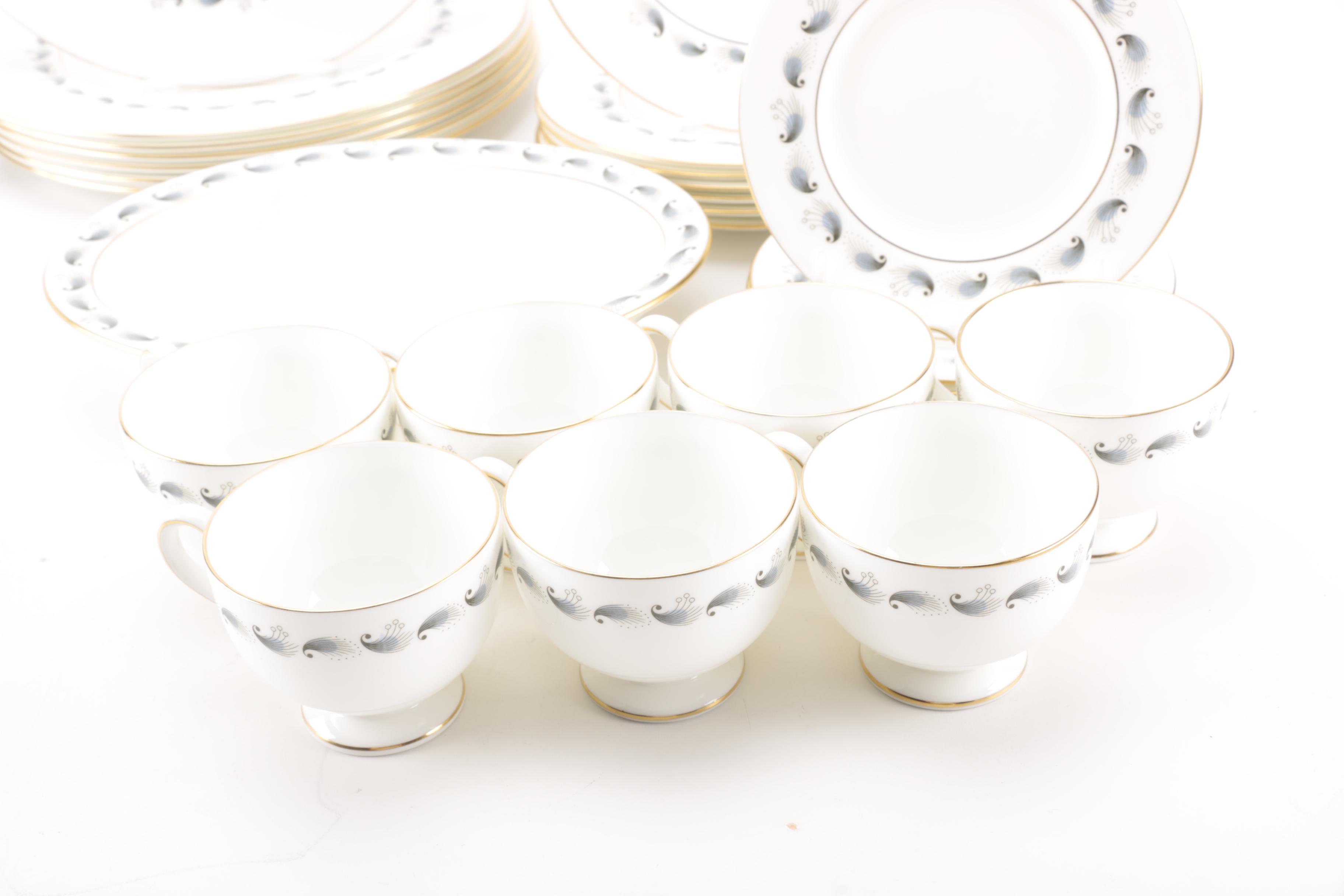 Wedgwood "Stardust" and "California" Tableware