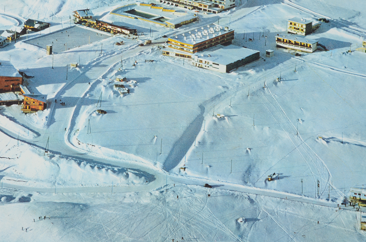 Original 1968 Winter Olympics: Grenoble Poster "L'Alpe d'Huez"