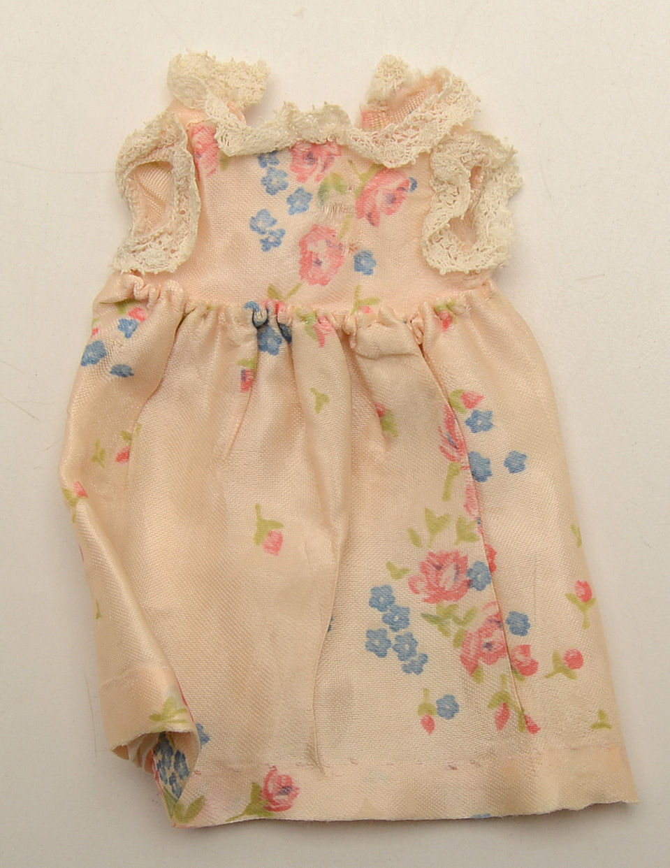 Effanbee 'Wee Little Patsy" Dolls with Trunk and Accessories