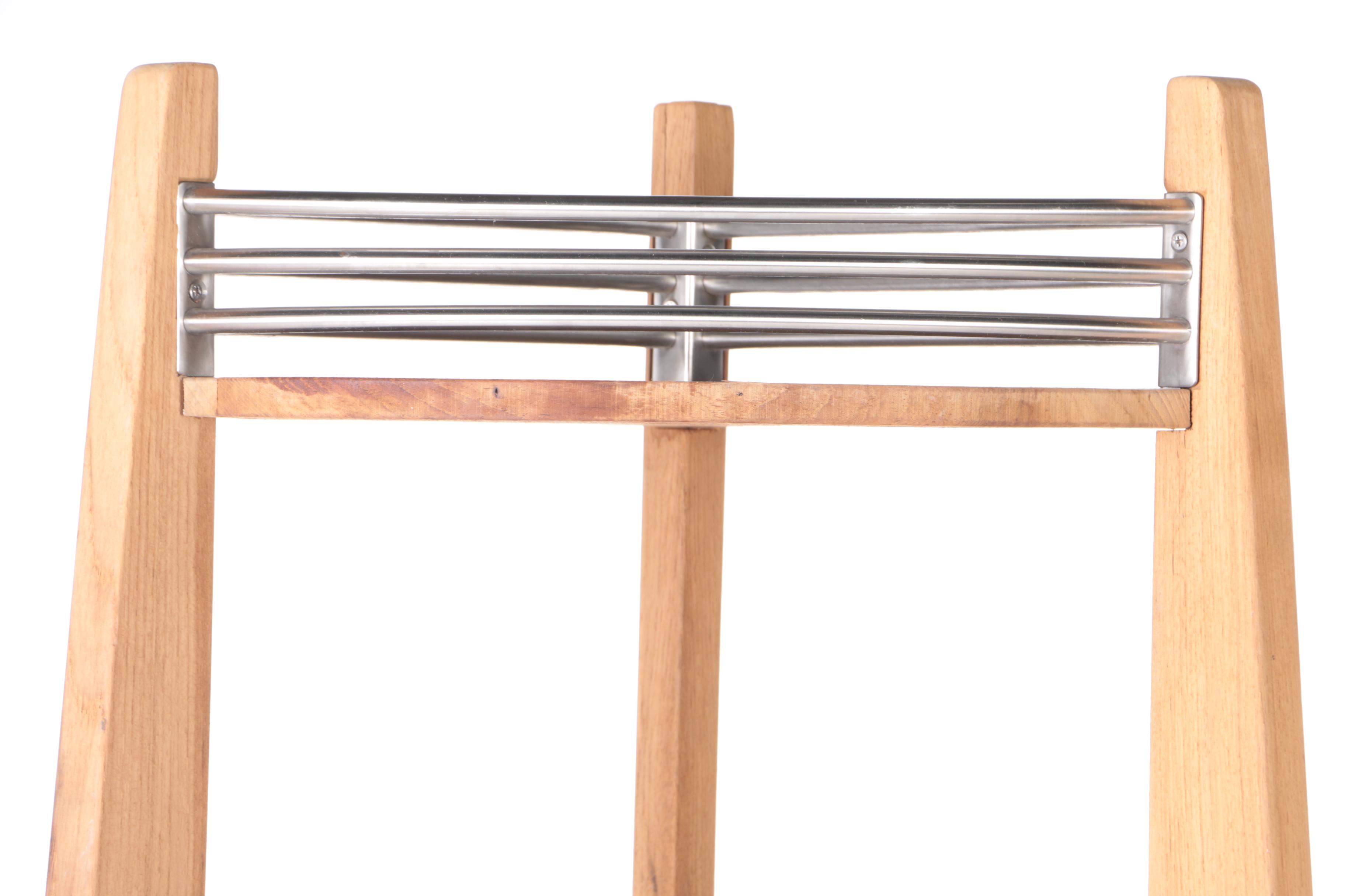 Curved Front Corner Shelf