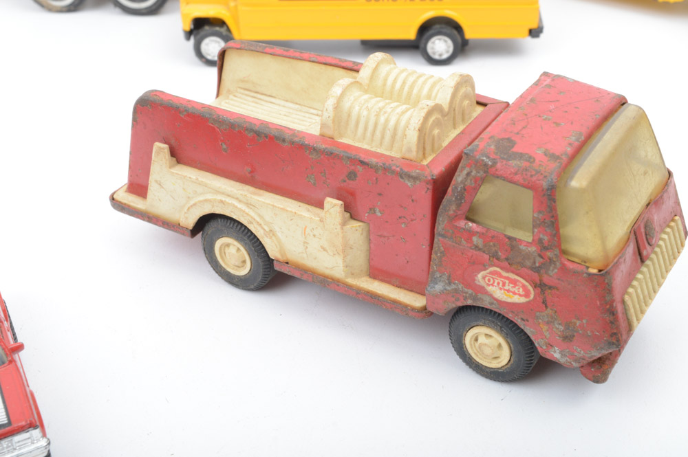 Vintage Die-Cast and Plastic Vehicles Featuring Liberty Classics Massey-Harris