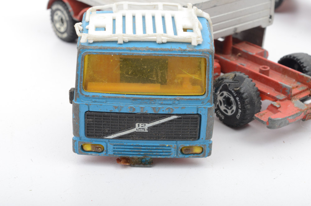 Vintage Die-Cast and Plastic Vehicles Featuring Liberty Classics Massey-Harris