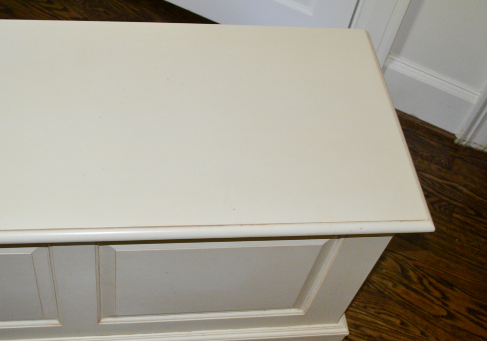 Ethan Allen Cream-Painted Blanket Chest